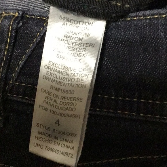 sac743♀️Low Rise Skinny Democracy Jeans w/ 27.5" Inseam - Picture 5 of 7